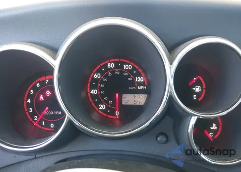 2006 Toyota Matrix from USA, damaged, VIN 2T1KR32E26C585641